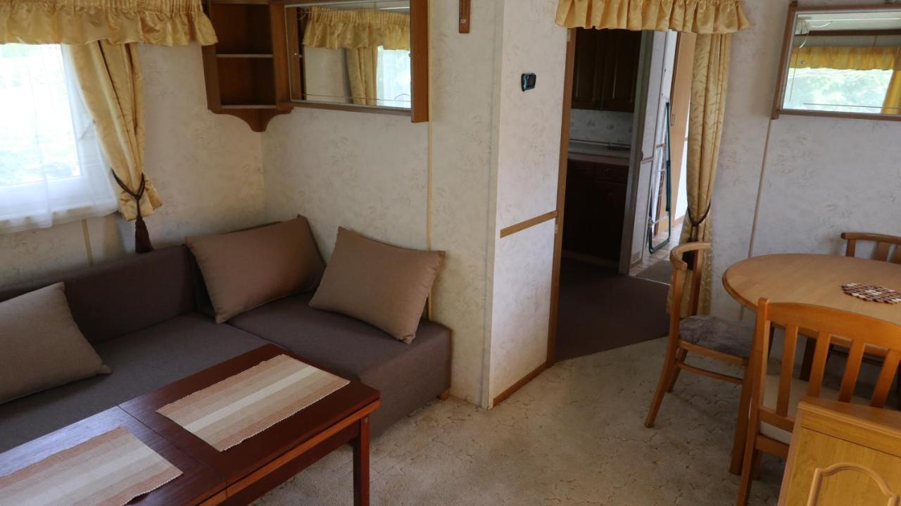 Вілла Privat Ave-Mobilhaus Ліптовський Мікулаш Екстер'єр фото
